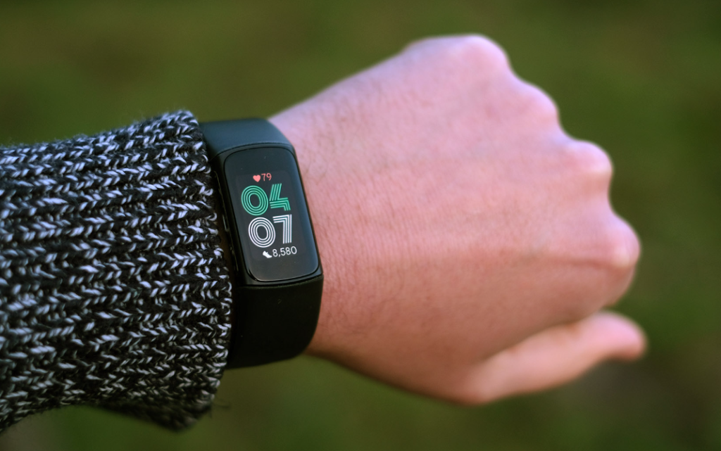 Fitbit Charge 6